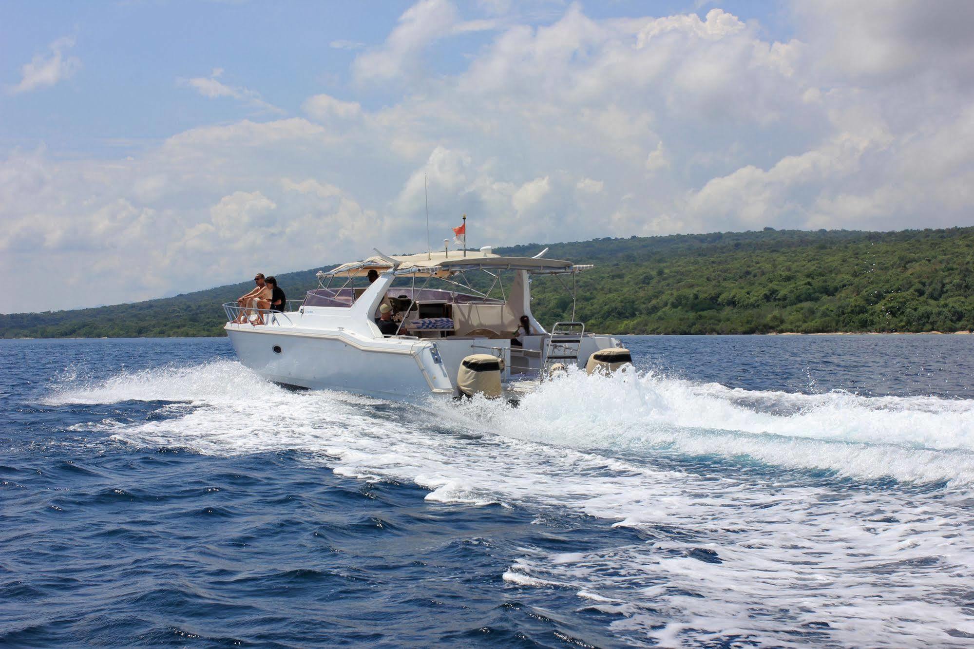 Bangsring Breeze Hotel Banyuwangi  Luaran gambar